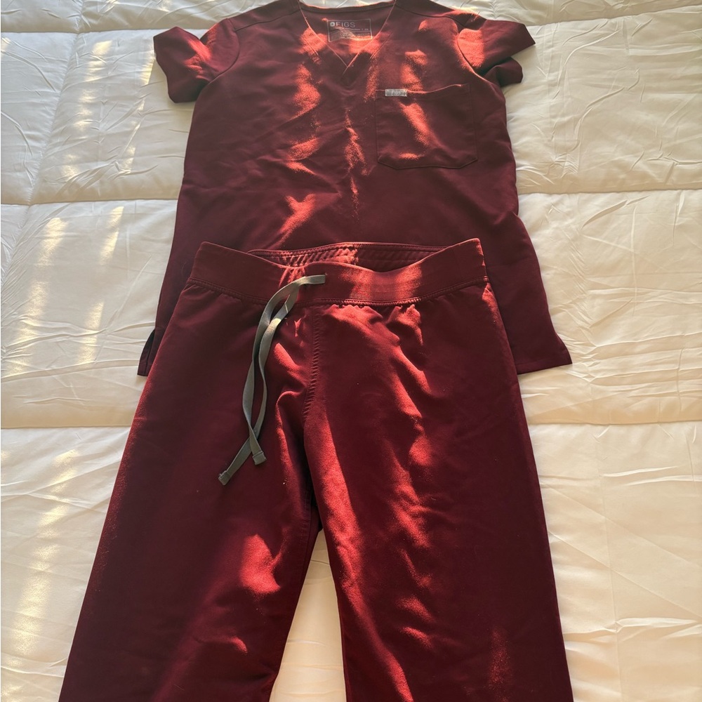 Figs Scrub Top and Pants